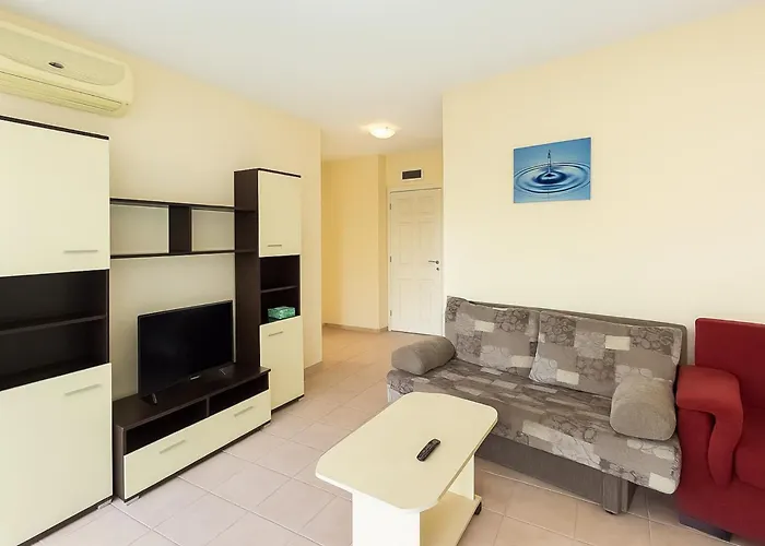 Daire Harmony Suites-1 Private Apartment 42А *